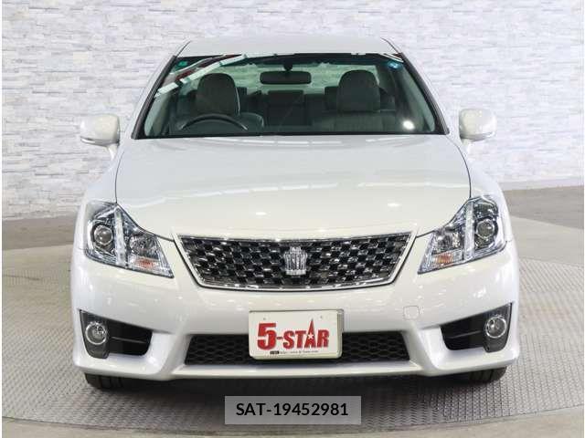 Toyota CROWN SEDAN 2012-06 8335345-10