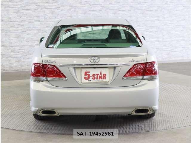 Toyota CROWN SEDAN 2012-06 8335345-13