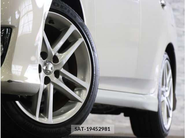 Toyota CROWN SEDAN 2012-06 8335345-18
