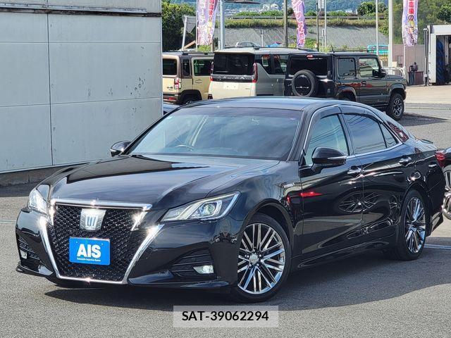 Toyota CROWN SEDAN 2016-02 8335335-0