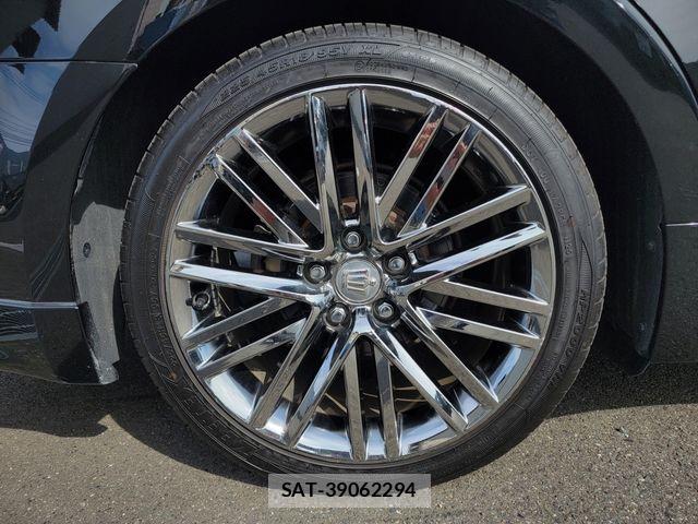 Toyota CROWN SEDAN 2016-02 8335335-5