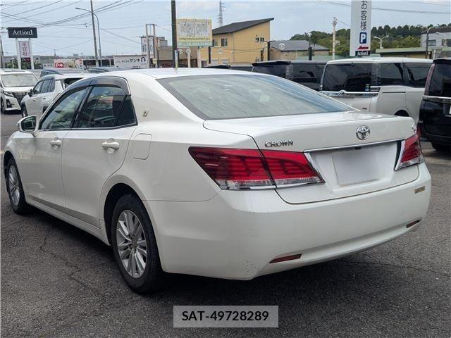 Toyota CROWN SEDAN 2014-01 8335348-8
