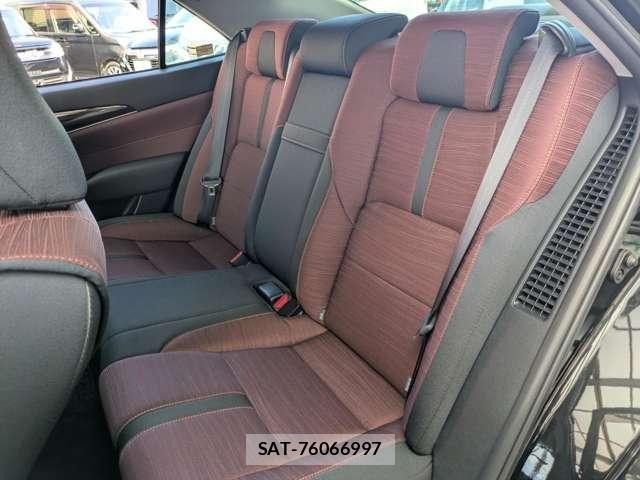 Toyota CROWN SEDAN 2013-05 8354212-10