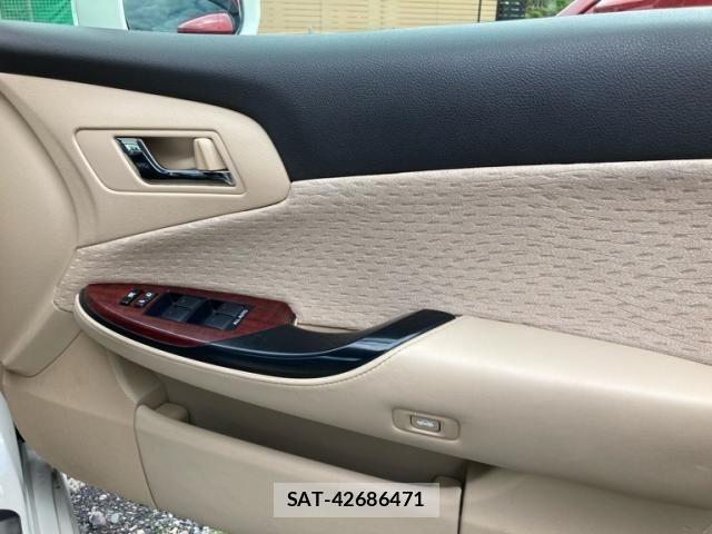 Toyota CROWN SEDAN 2008-04 8354217-12