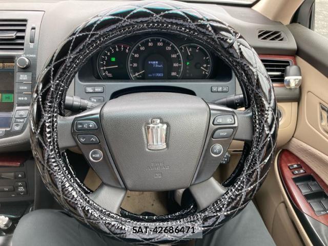 Toyota CROWN SEDAN 2008-04 8354217-20