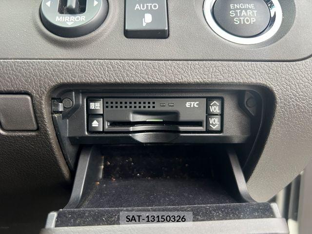 Toyota CROWN SEDAN 2010-03 8354215-17