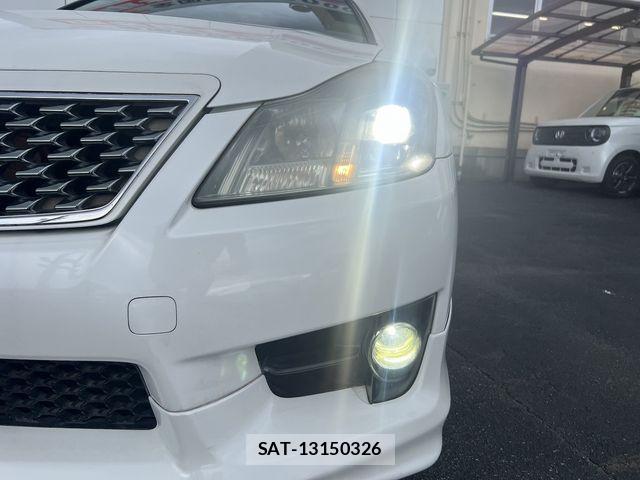 Toyota CROWN SEDAN 2010-03 8354215-20