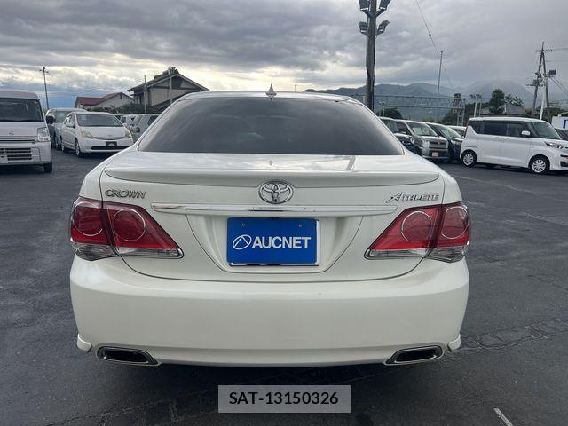 Toyota CROWN SEDAN 2010-03 8354215-4
