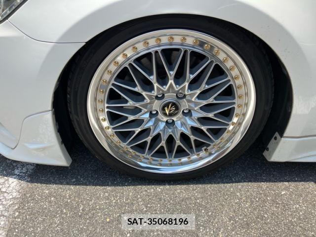Toyota CROWN SEDAN 2013-06 8354213-9