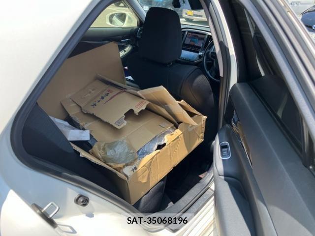Toyota CROWN SEDAN 2013-06 8354213-11