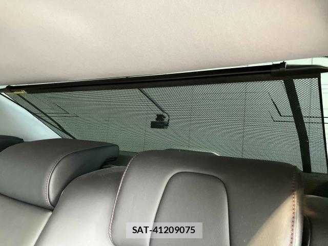 Toyota CROWN SEDAN 2017-02 8354211-20