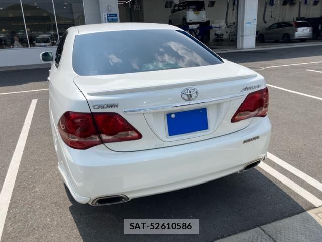 Toyota CROWN SEDAN 2008-06 8354216-4