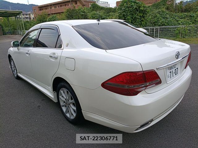 Toyota CROWN SEDAN 2008-04 8354214-2