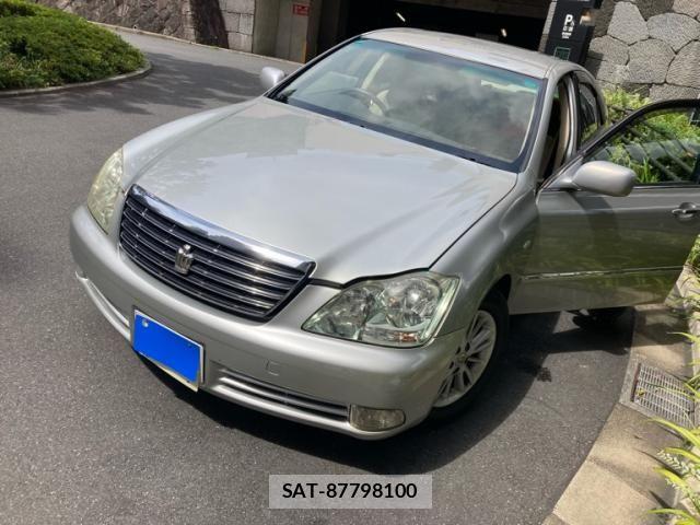 Toyota CROWN SEDAN 2004-03 8365279-2
