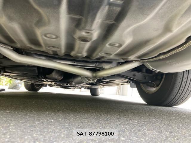Toyota CROWN SEDAN 2004-03 8365279-5