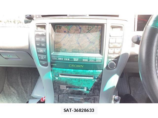 Toyota CROWN SEDAN 2004-06 8365281-17