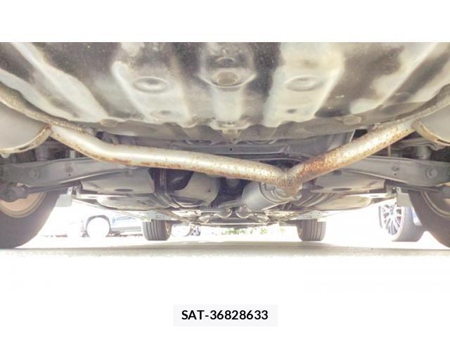 Toyota CROWN SEDAN 2004-06 8365281-6