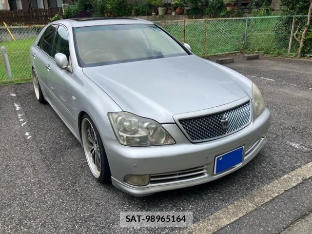 Toyota CROWN SEDAN 2003-12 8365282-0