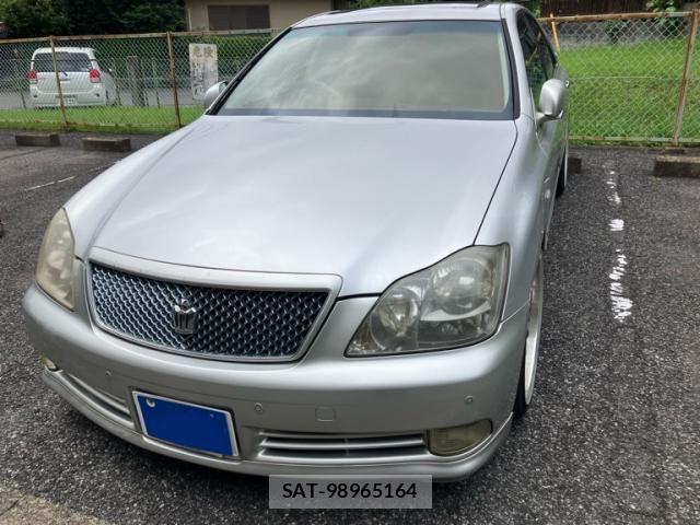Toyota CROWN SEDAN 2003-12 8365282-8