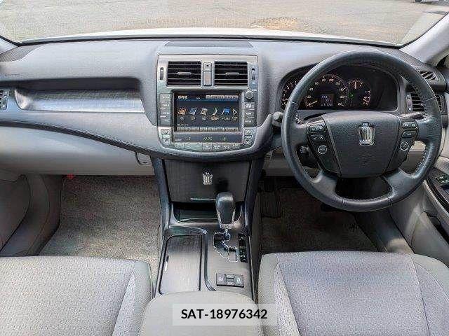 Toyota CROWN SEDAN 2008-05 8365271-2