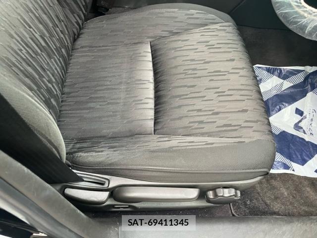 Toyota CROWN SEDAN 2010-05 8365275-15