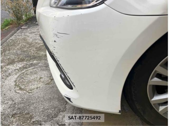 Toyota CROWN SEDAN 2014-09 8365270-6