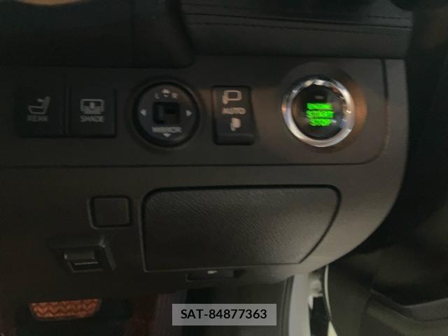 Toyota CROWN SEDAN 2009-08 8365269-17
