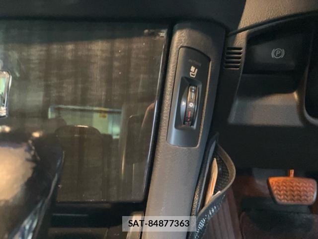 Toyota CROWN SEDAN 2009-08 8365269-18