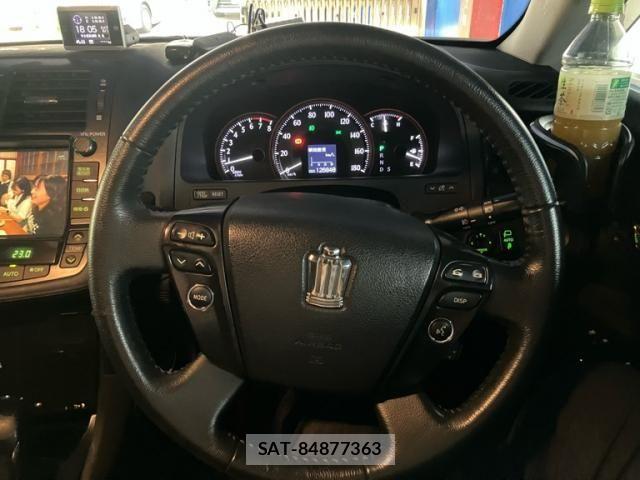 Toyota CROWN SEDAN 2009-08 8365269-20