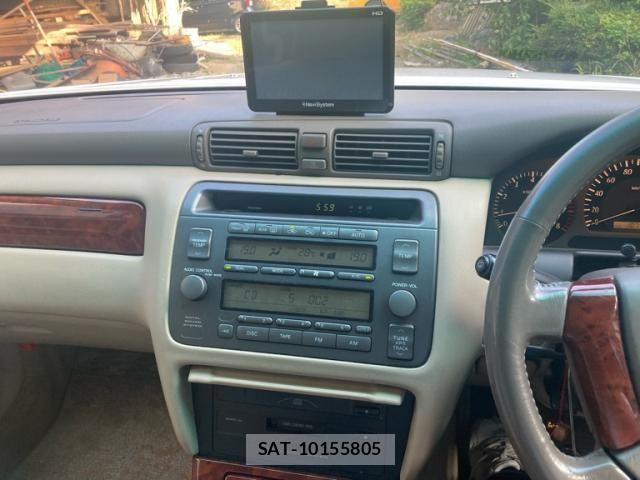 Toyota CROWN SEDAN 2000-04 8365277-19