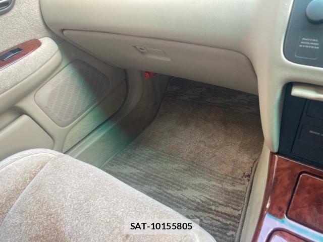 Toyota CROWN SEDAN 2000-04 8365277-22