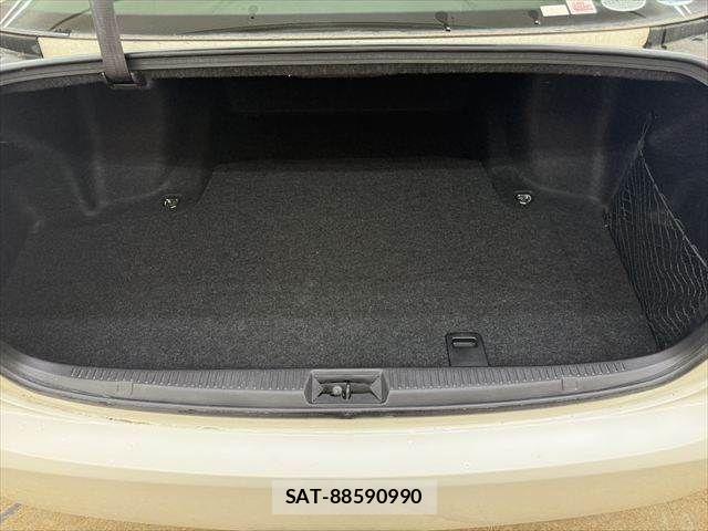 Toyota CROWN SEDAN 2012-03 8365265-10