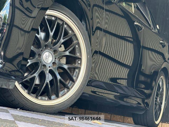 Toyota CROWN SEDAN 2013-06 8365266-17