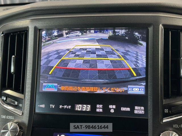 Toyota CROWN SEDAN 2013-06 8365266-1