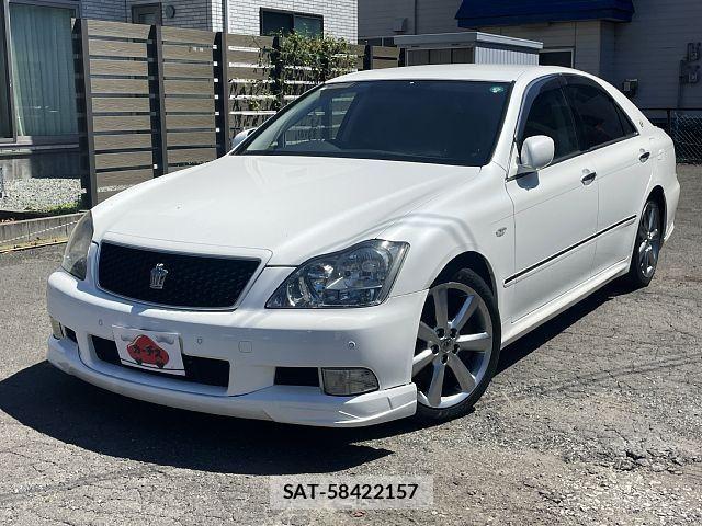 Toyota CROWN SEDAN 2005-06 8365273-0