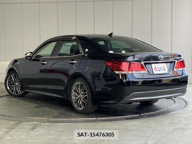 Toyota CROWN SEDAN 2014-03 8371543-2
