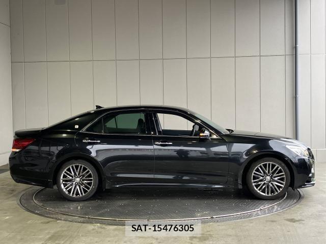 Toyota CROWN SEDAN 2014-03 8371543-29