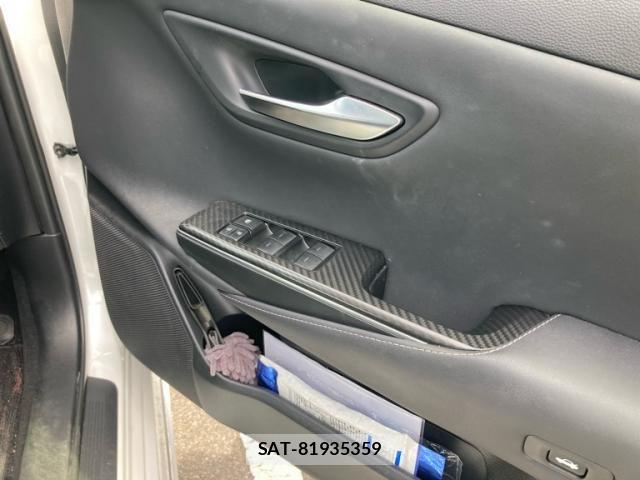 Toyota CROWN SEDAN 2020-12 8371541-11