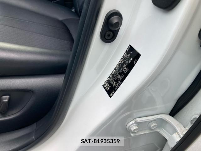 Toyota CROWN SEDAN 2020-12 8371541-2