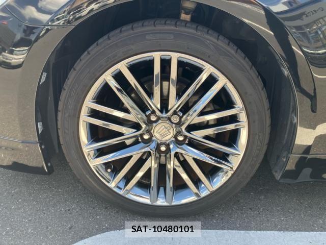 Toyota CROWN SEDAN 2013-02 8411781-10