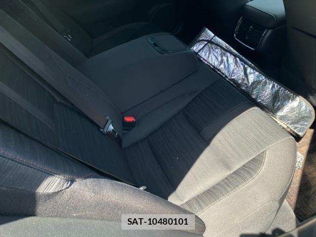 Toyota CROWN SEDAN 2013-02 8411781-14