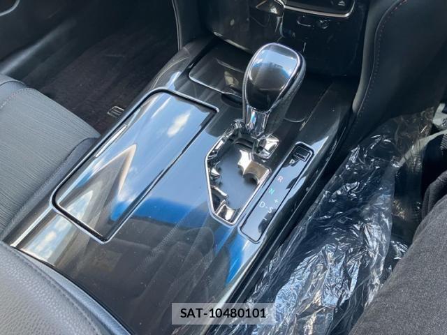 Toyota CROWN SEDAN 2013-02 8411781-20