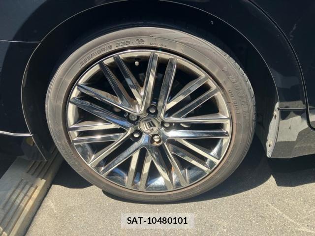 Toyota CROWN SEDAN 2013-02 8411781-8