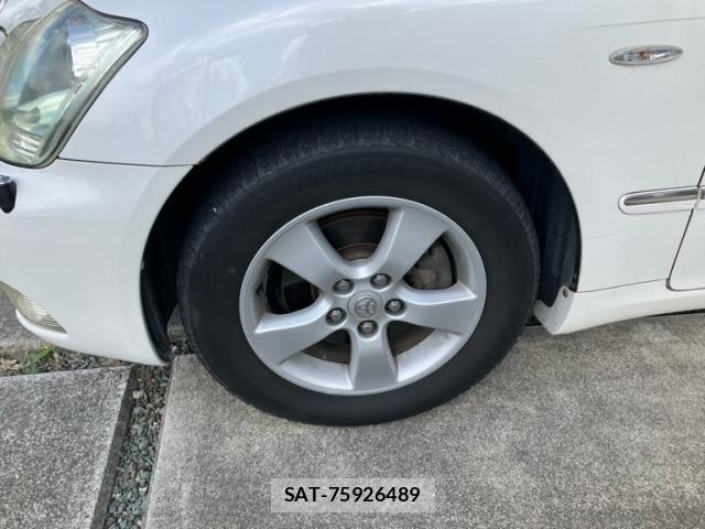 Toyota CROWN SEDAN 2005-08 8411786-12