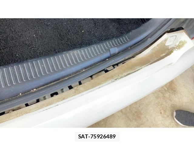 Toyota CROWN SEDAN 2005-08 8411786-25