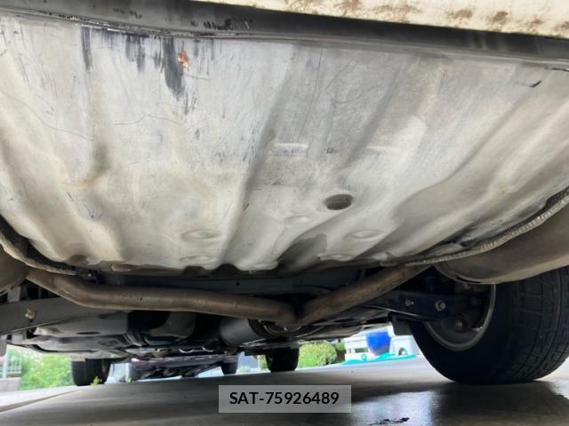 Toyota CROWN SEDAN 2005-08 8411786-5