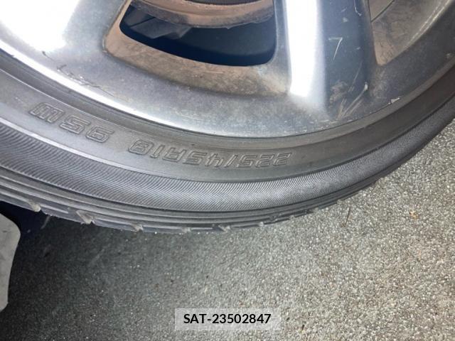 Toyota CROWN SEDAN 2007-08 8411788-9