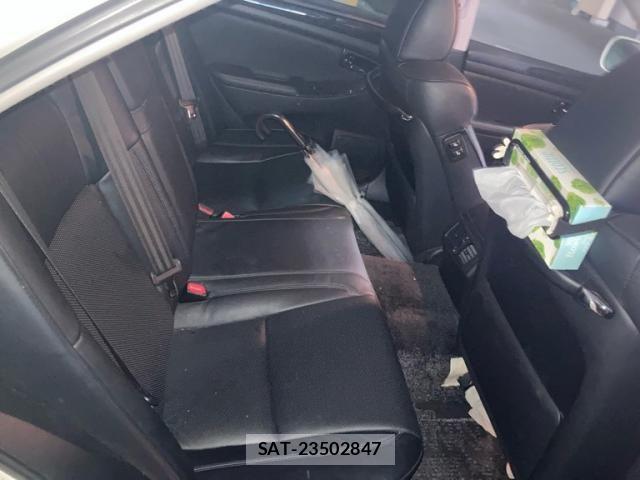 Toyota CROWN SEDAN 2007-08 8411788-16
