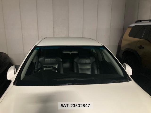 Toyota CROWN SEDAN 2007-08 8411788-3