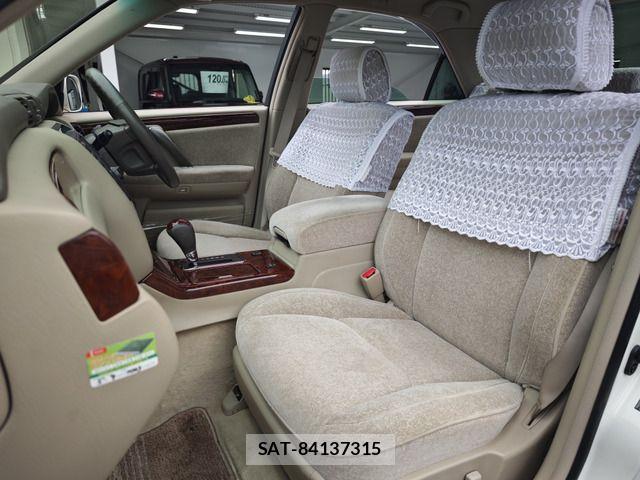 Toyota CROWN SEDAN 2003-09 8411780-8